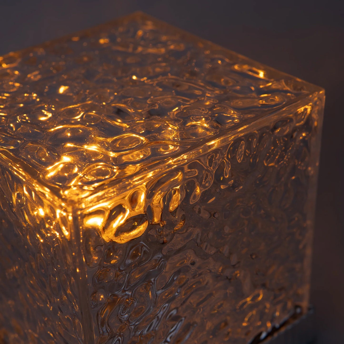 LumeGoo™ Dynamic Aurora Crystal Lamp